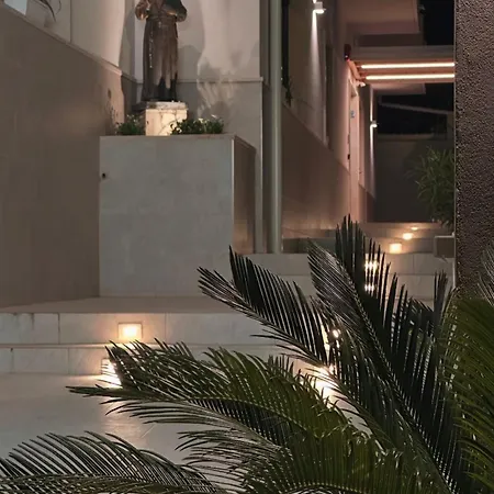 San Francesco 3* סן ג'יואבאני רוטונדו